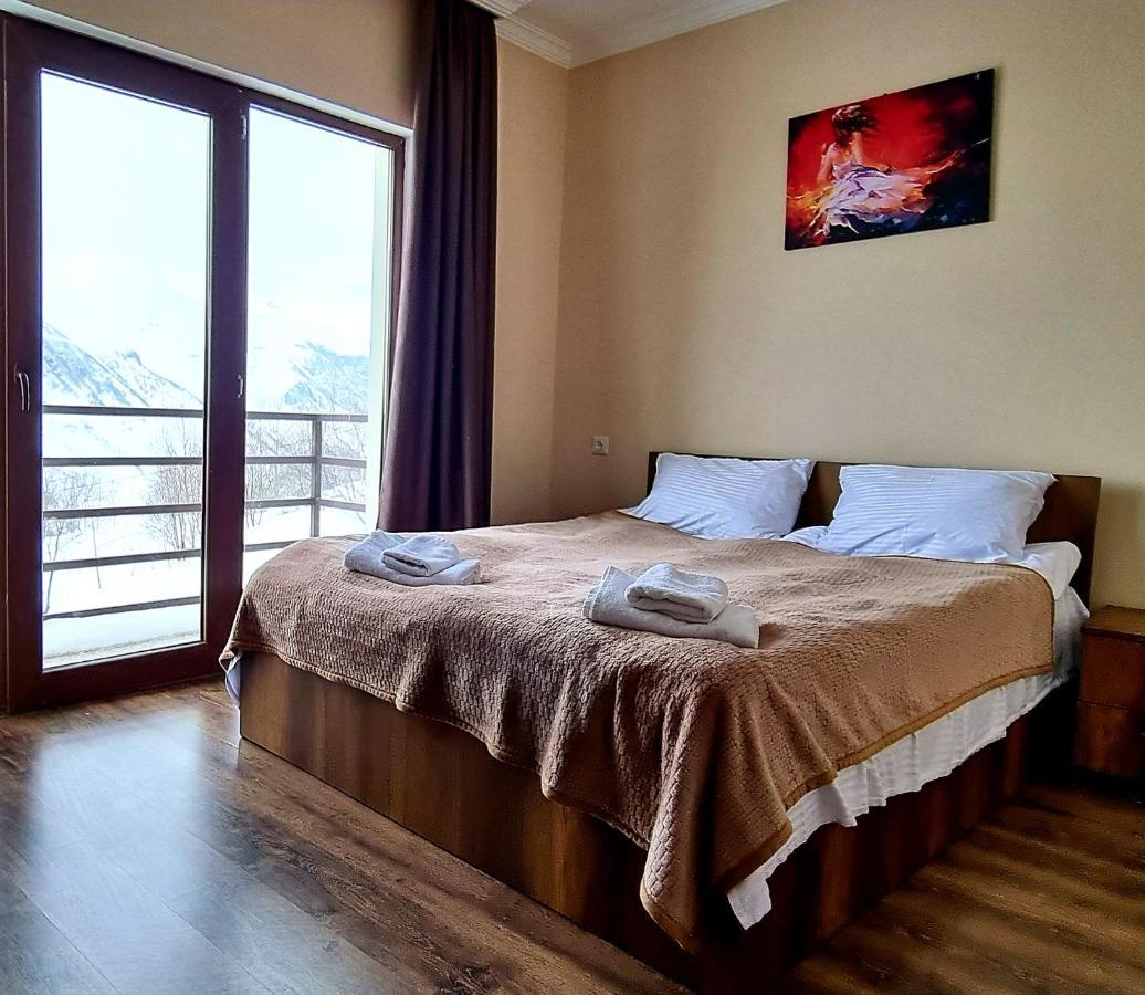 Gudauri Guest House Lane Ngoại thất bức ảnh